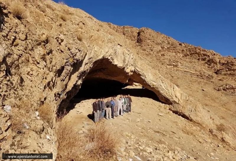 ورودی غار مغان مشهد